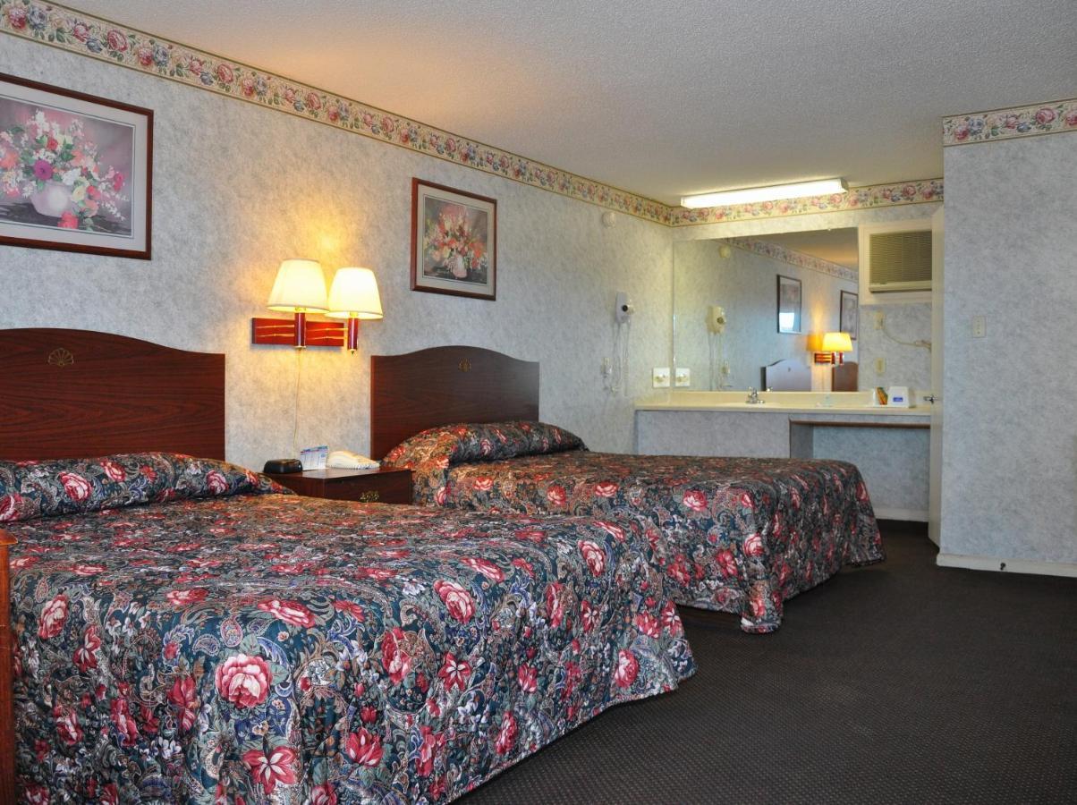 Merrimac Inn & Suites ウィリアムズバーグ エクステリア 写真